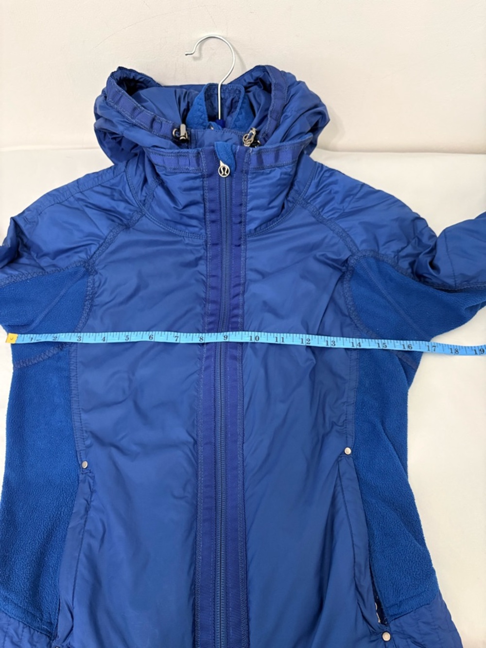 Lululemon Bundle Up Jacket Sz 6 Limitless Blue EUC - Picture 9 of 9